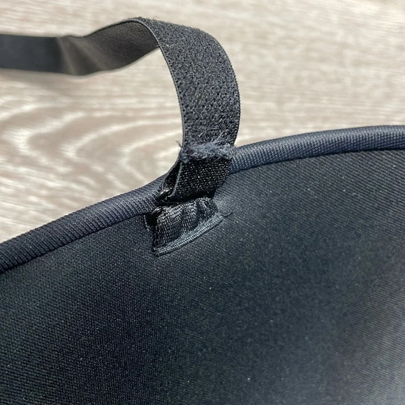 NWOT Calvin Klein Convertible Multiway Bra Black 38C - Picture 16 of 16